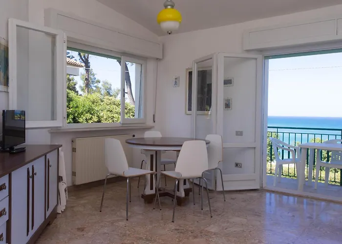 N130 - Numana, Bilocale Vista Mare A 200mt Dalla * Marcelli