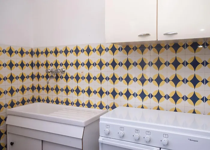 N130 - Numana, Bilocale Vista Mare A 200mt Dalla Marcelli